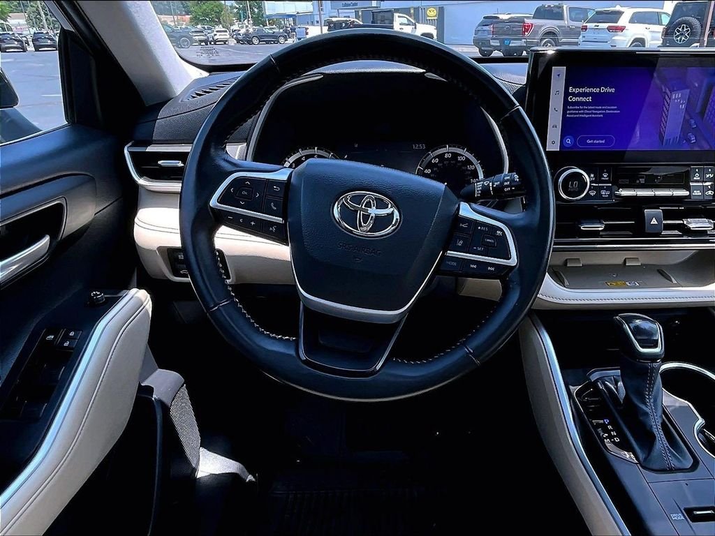 Used 2024 Gray Toyota XLE image 17