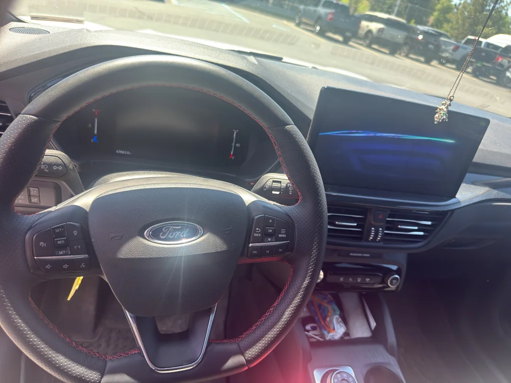 Used 2023 Oxford White Ford ST-Line image 6