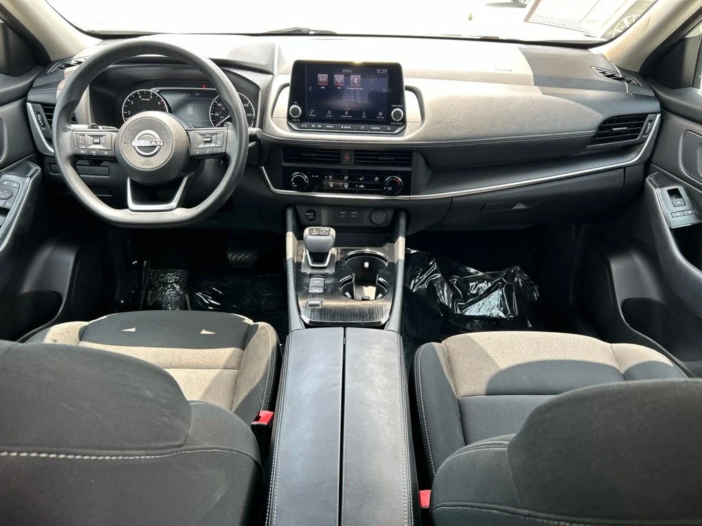 Certified Used 2024 White Nissan S image 12