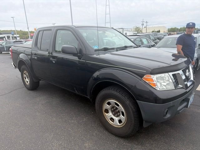 2014 Nissan Frontier 4.0 S Crew Cab 4x4 AT's photo
