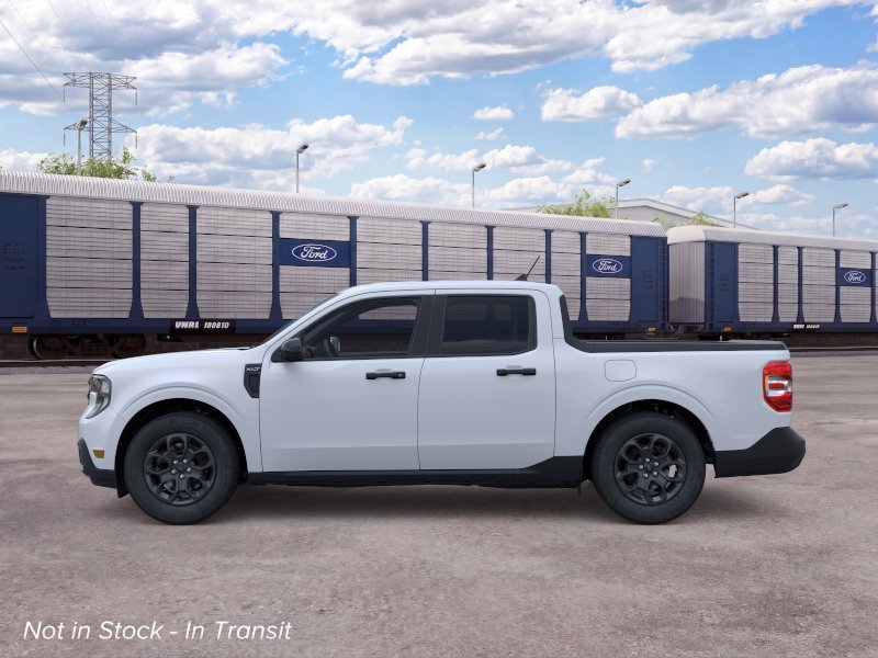 New 2026 Space White Metallic Ford XLT image 3