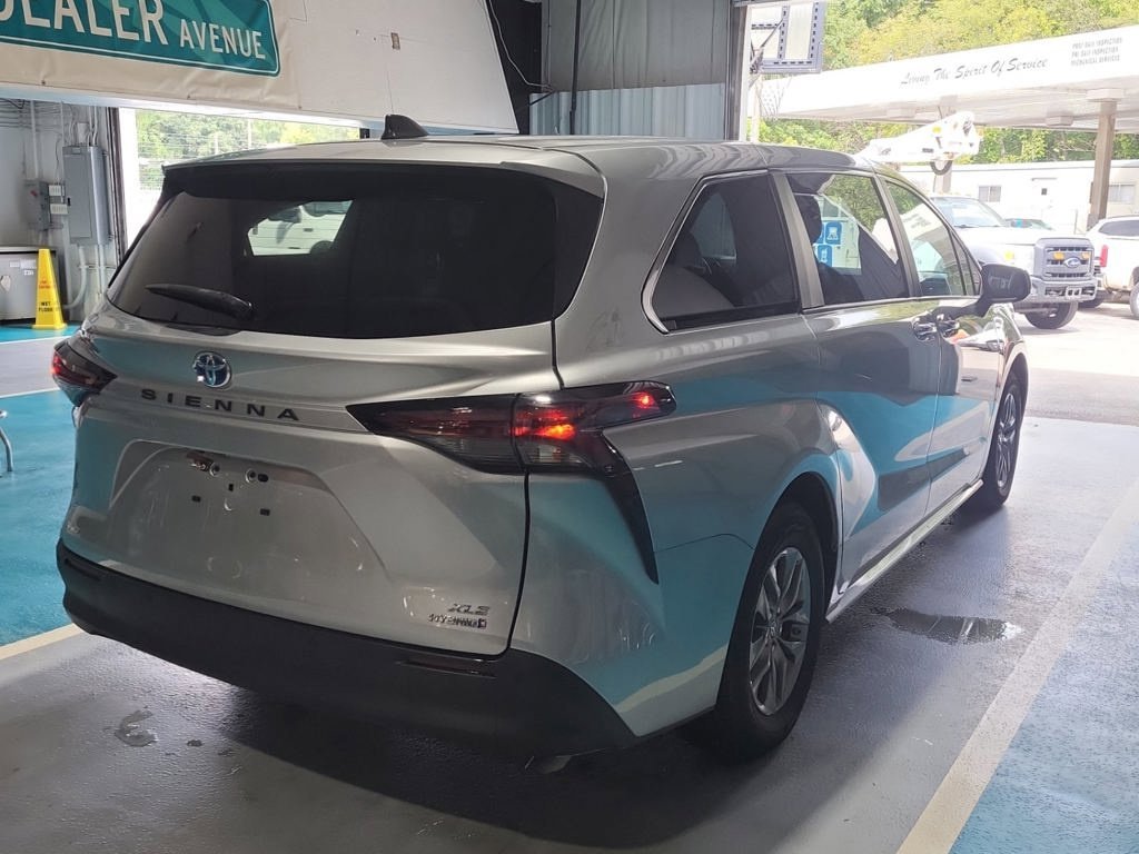 Used 2023 Silver Toyota XLE image 12