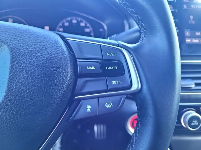 Used 2018  Honda Sport image 23