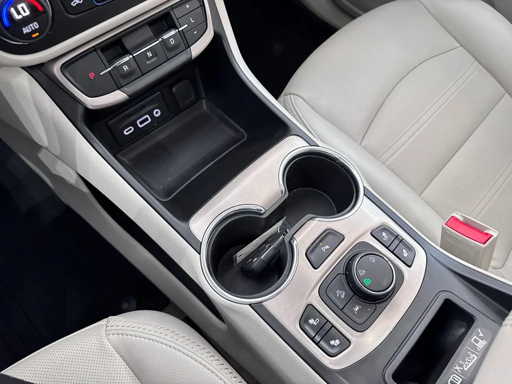 2023 GMC Terrain Denali - Photo 24