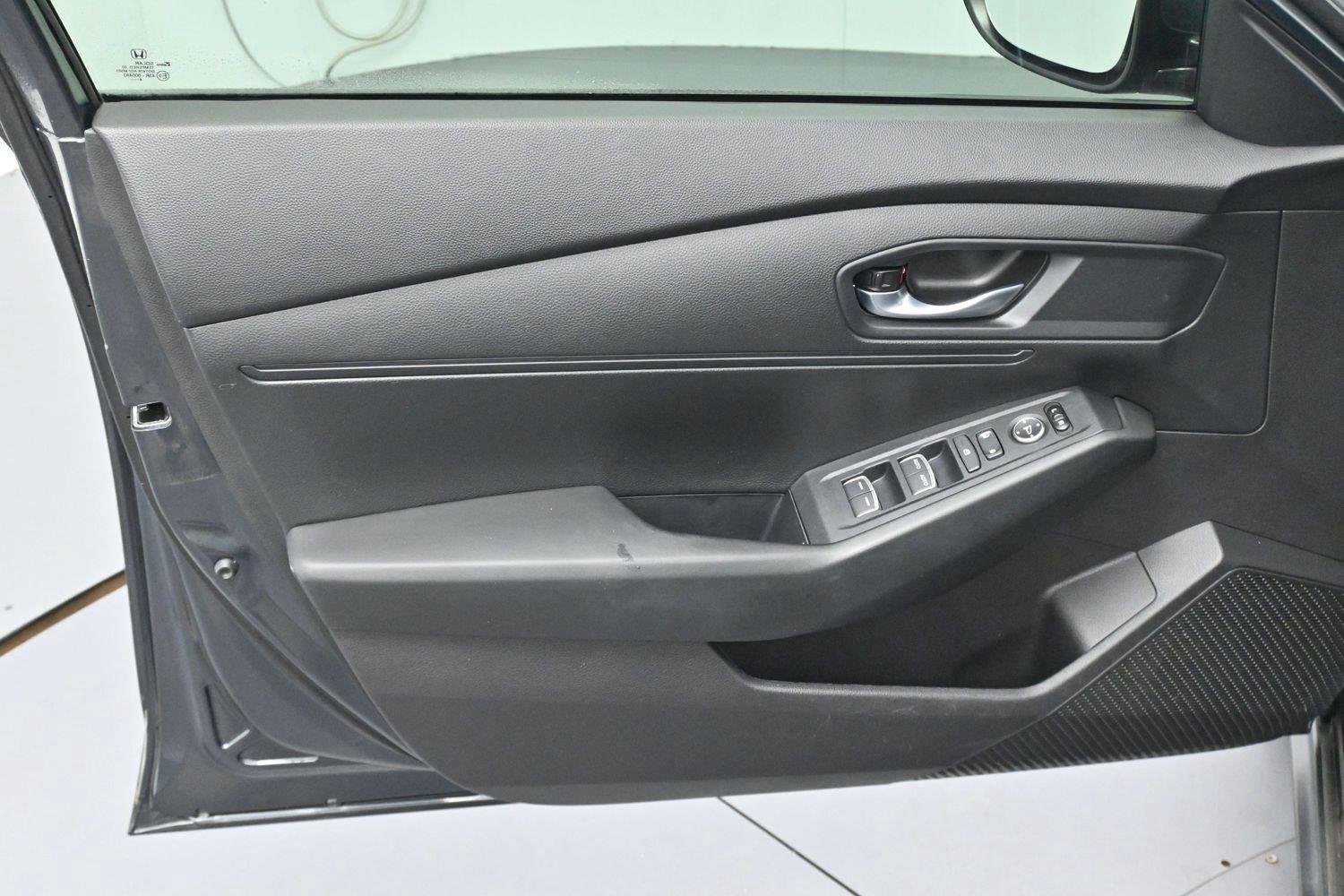 Used 2024 Meteorite Gray Metallic Honda LX image 9