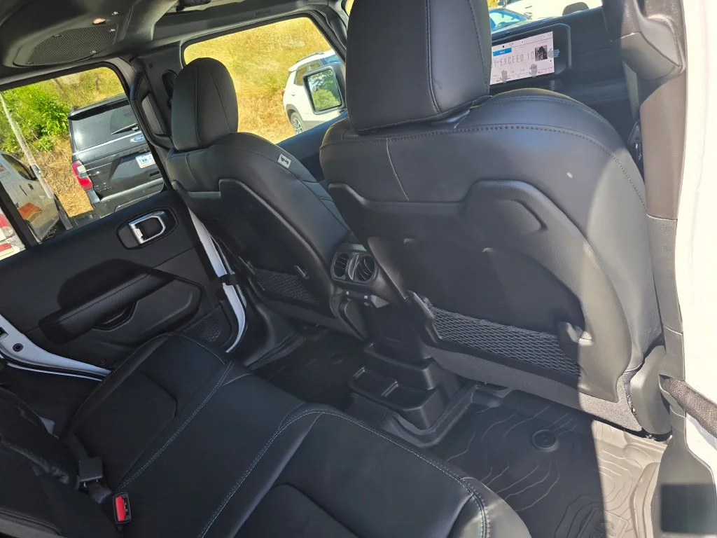 New 2027 White Jeep Rewind 4x4 image 25