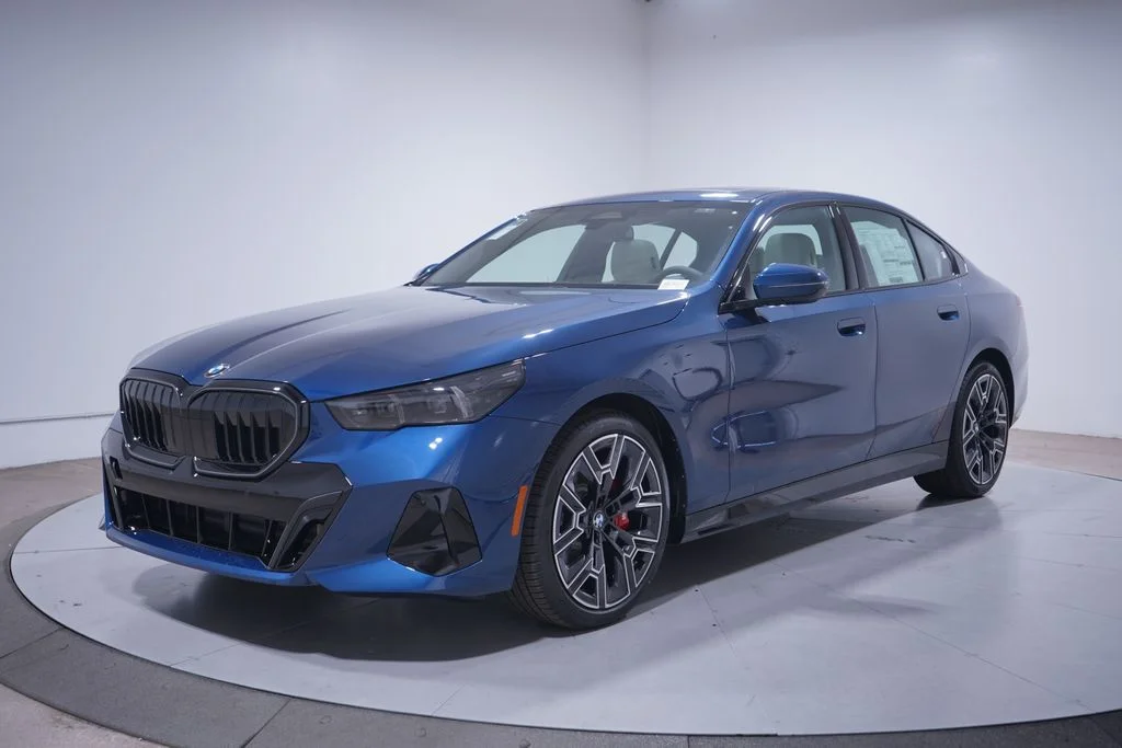 2026 BMW 5 Series 530i Sedan's photo