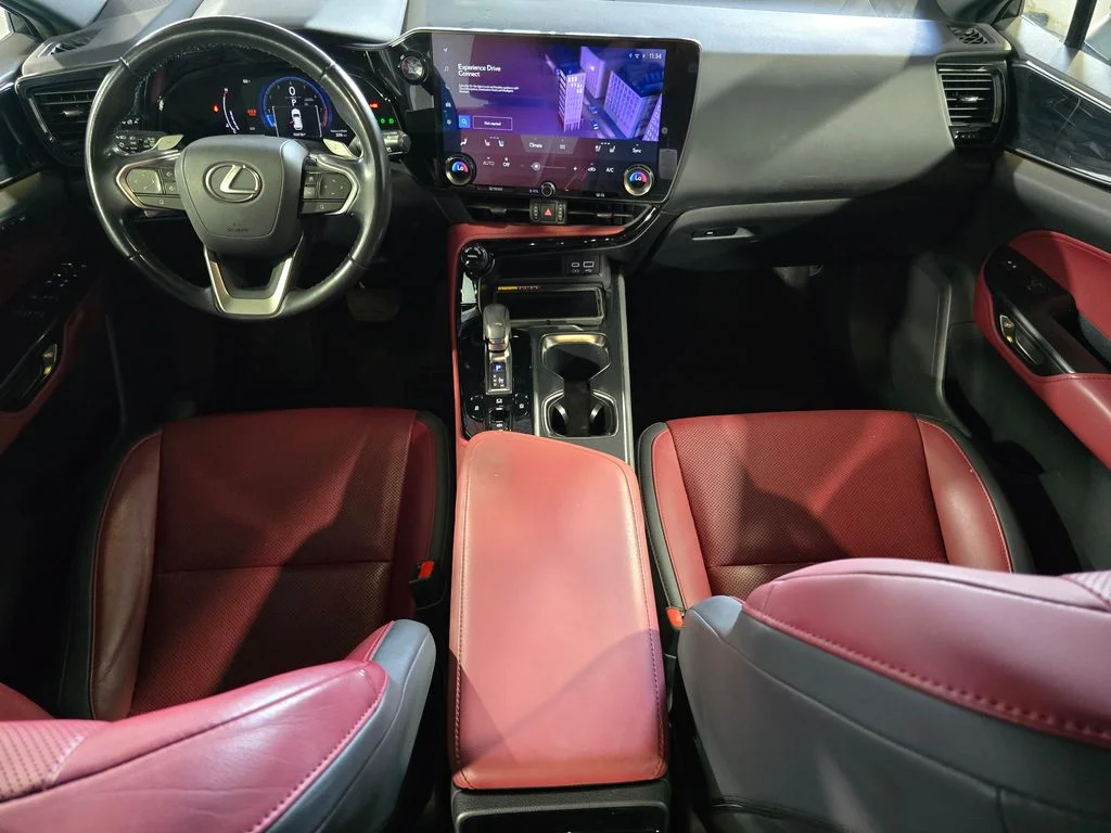 Used 2023  Lexus 250 Premium image 29