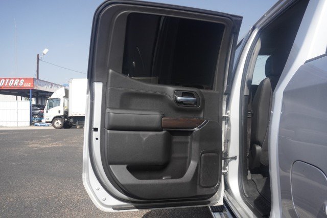 Used 2021  GMC SLT image 20