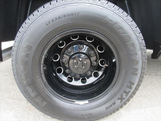 New 2026 Bright White Clear-Coat Exterior Paint RAM LARAMIE image 8