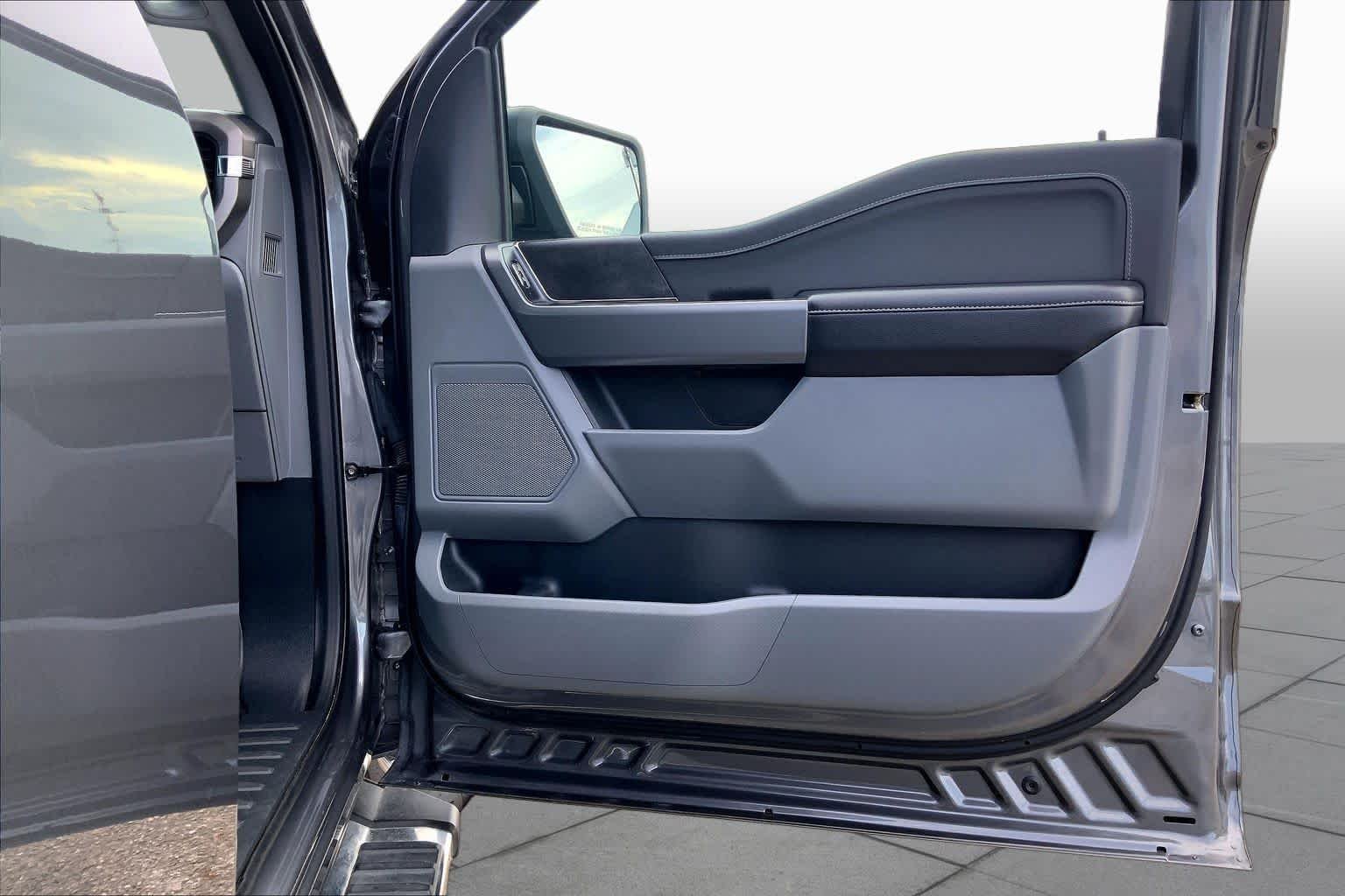 Used 2024 Carbonized Gray Ford XLT image 36