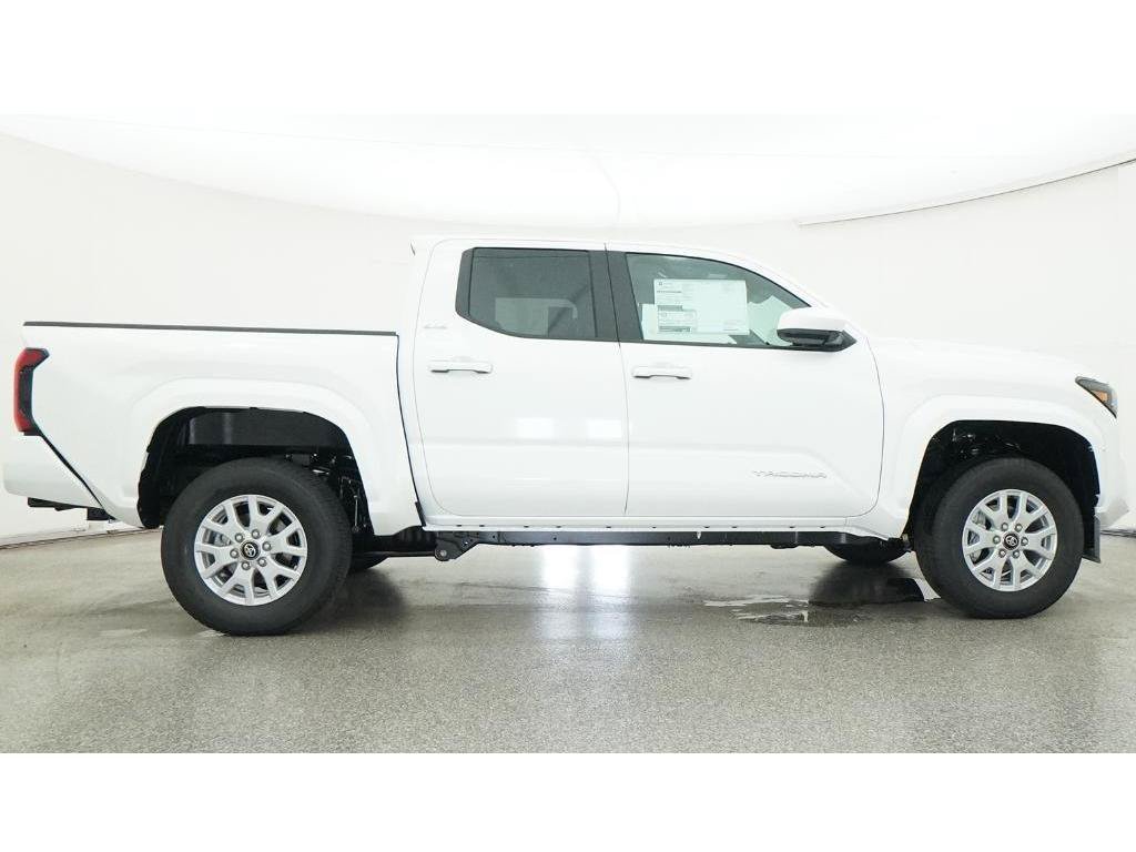 New 2026 Ice Toyota SR5 image 27