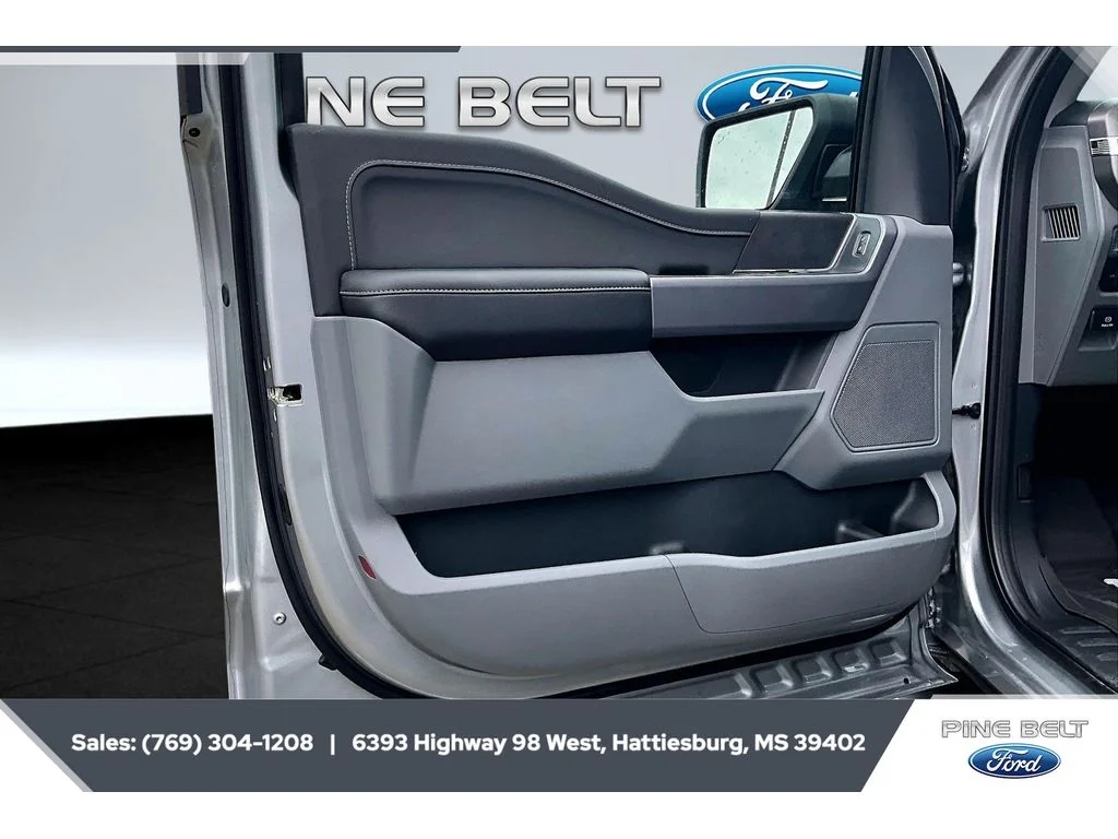 New 2026 Iconic Silver Metallic Ford XLT image 18