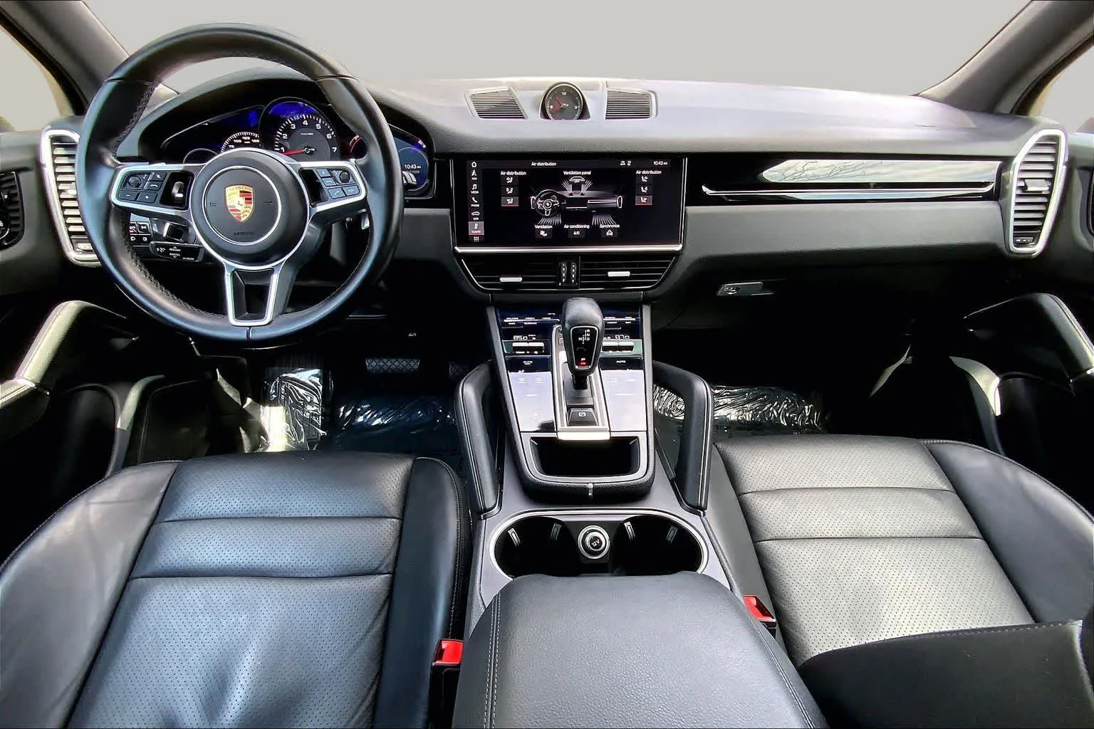 Used 2019 Black Porsche  image 23