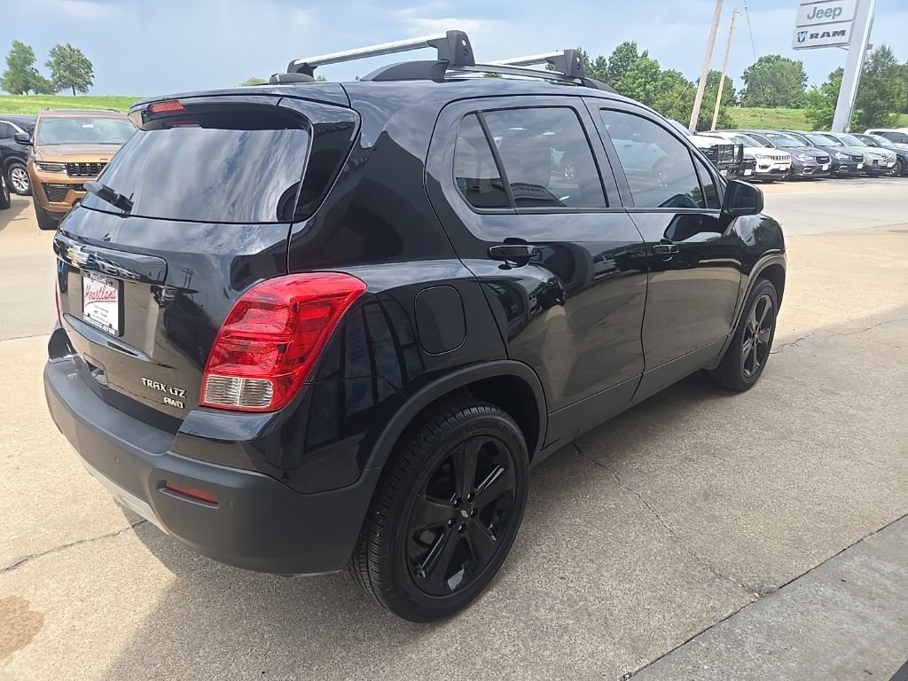 Used 2016 Black Chevrolet LTZ image 11