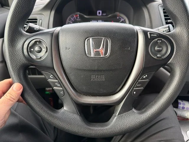 Used 2016 Modern Steel Metallic Honda LX image 10
