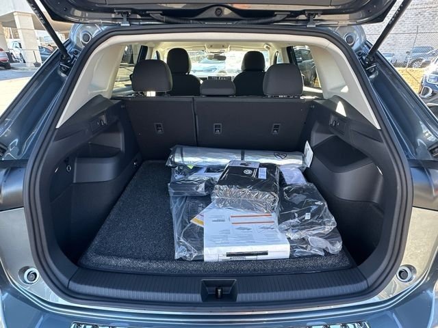 New 2026 Platinum Gray Metallic Volkswagen 2.0T S image 18