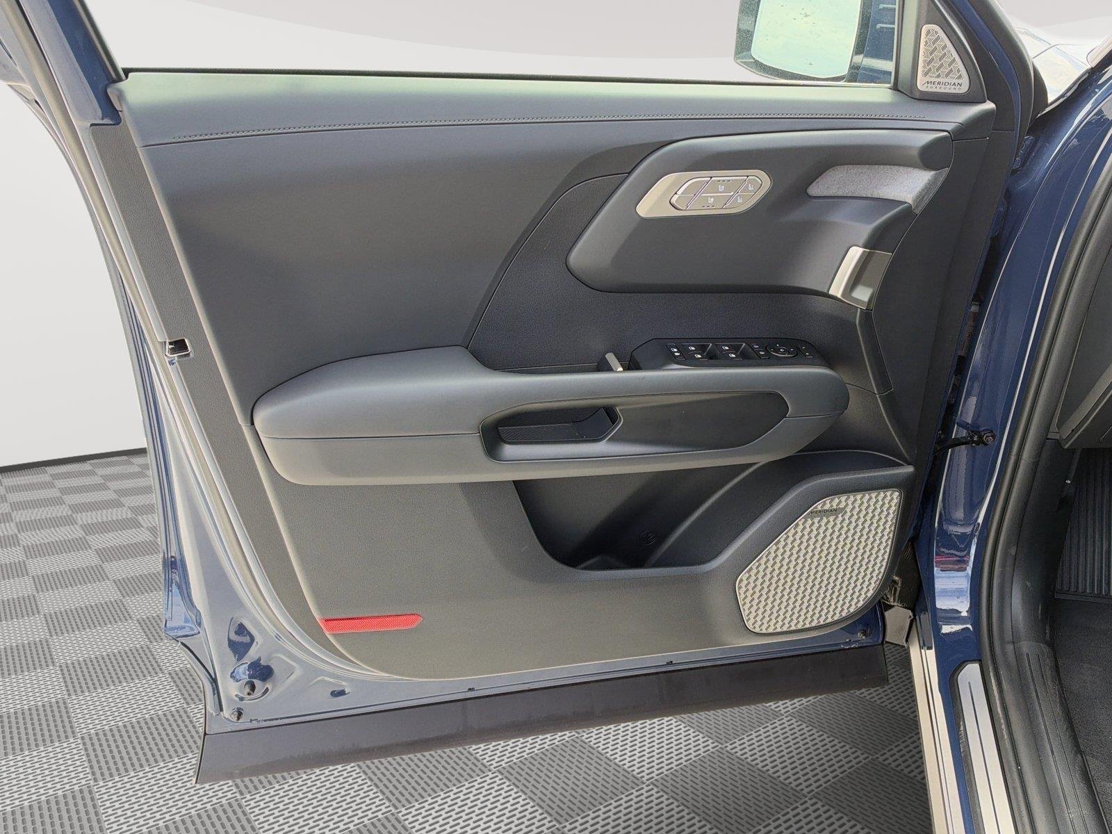 New 2027 Midnight Lake Blue Kia SX image 7
