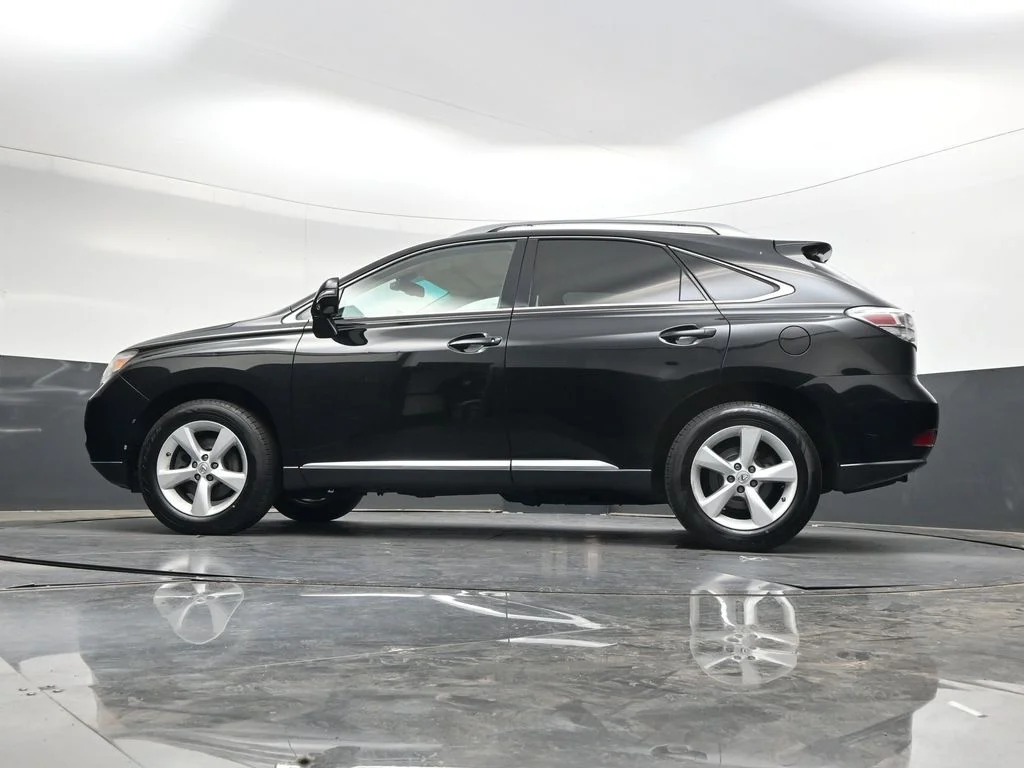 Used 2010  Lexus 350 image 30