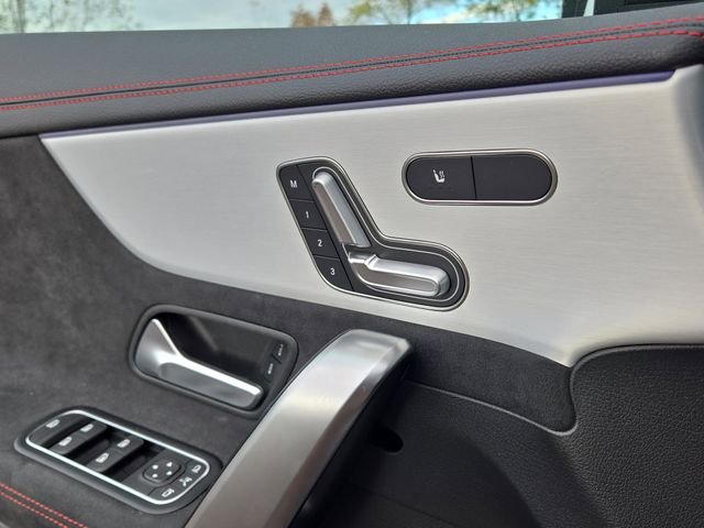 Used 2025 Black Mercedes-Benz CLA 250 image 23