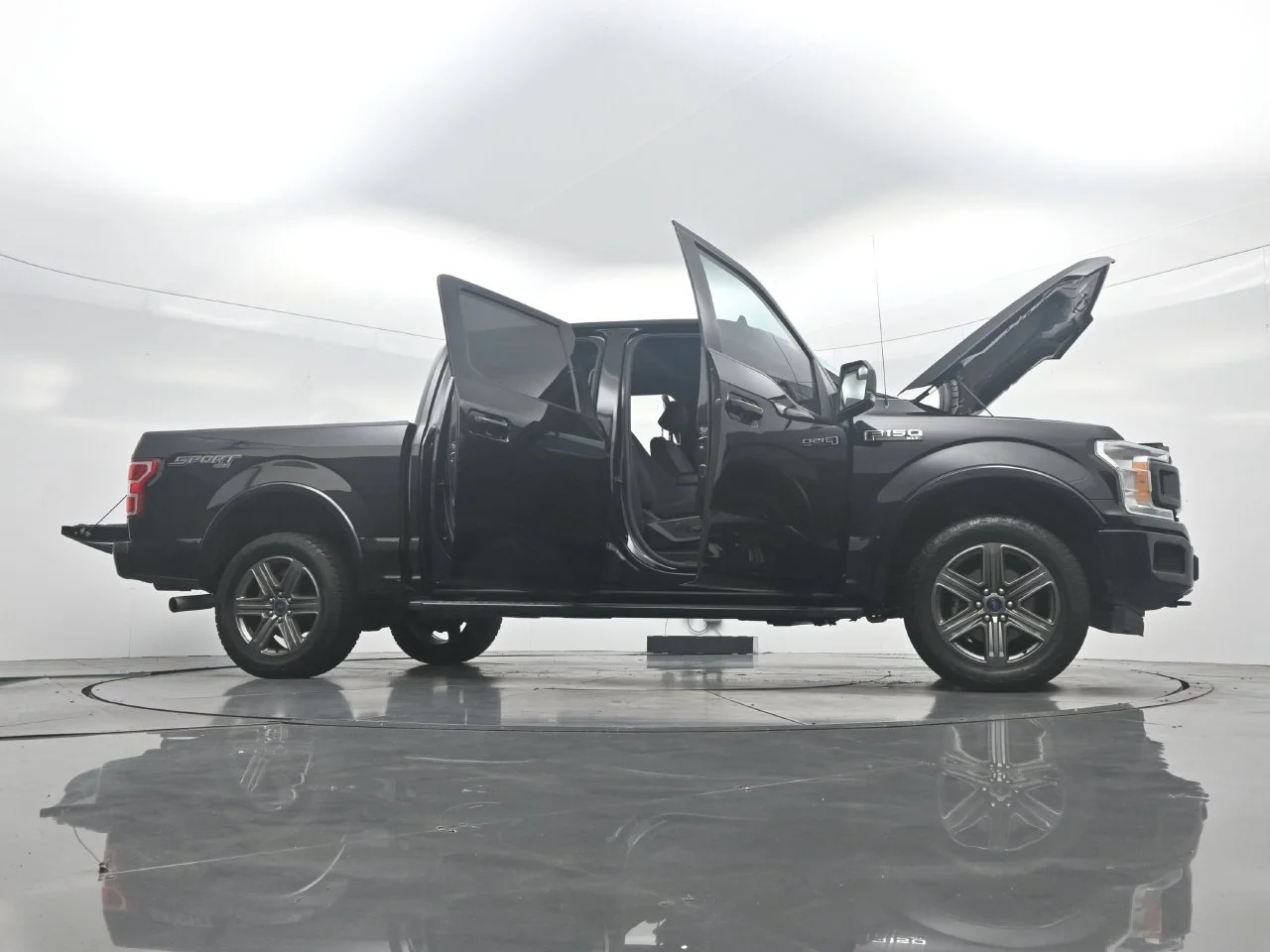 Certified Used 2020 Black Metallic Ford XLT image 49