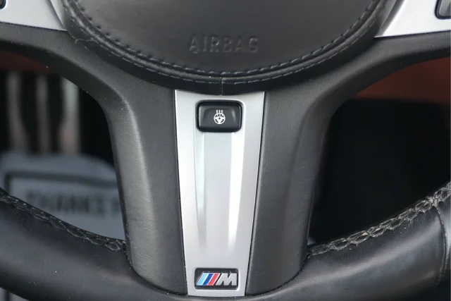 Used 2018 Black BMW 530i xDrive image 27