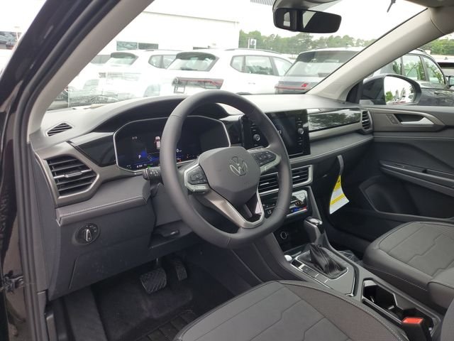 New 2026 Black Volkswagen 1.5T SE Black image 18