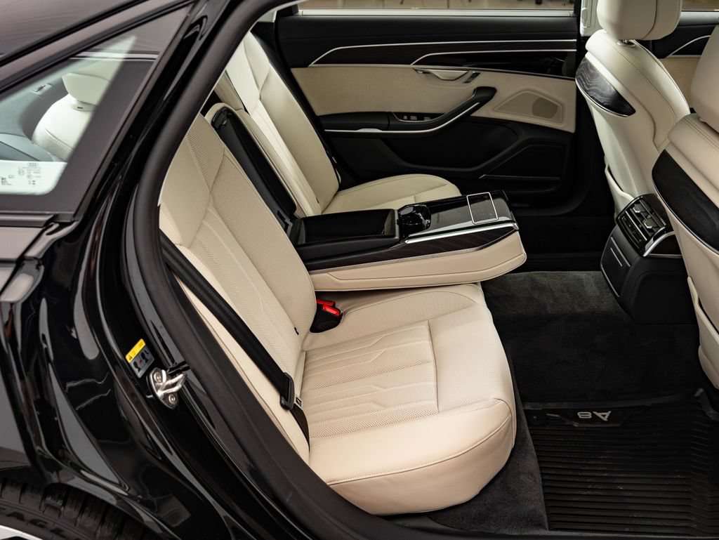 Used 2025 Mythos Black Metallic Audi L 55 image 46