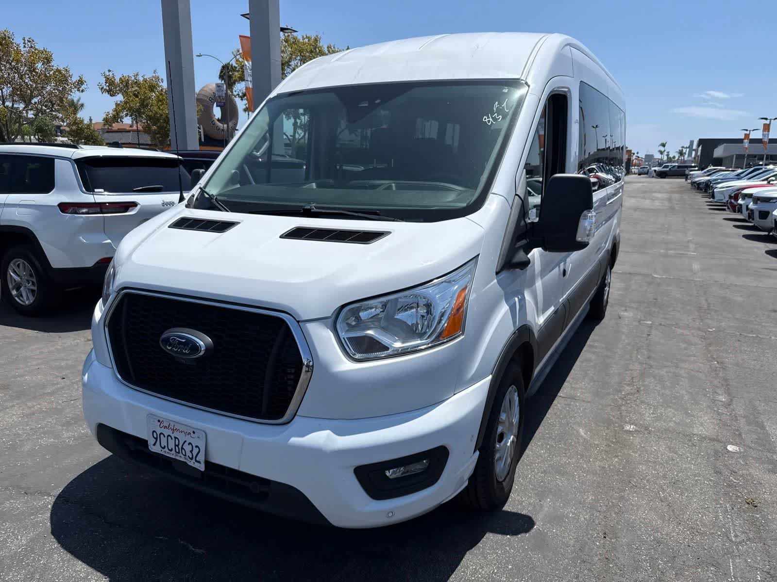 Used 2022 Oxford White Ford XLT image 2
