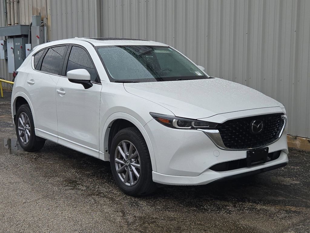 2024 Mazda CX-5 S Preferred package Auto AWD's photo