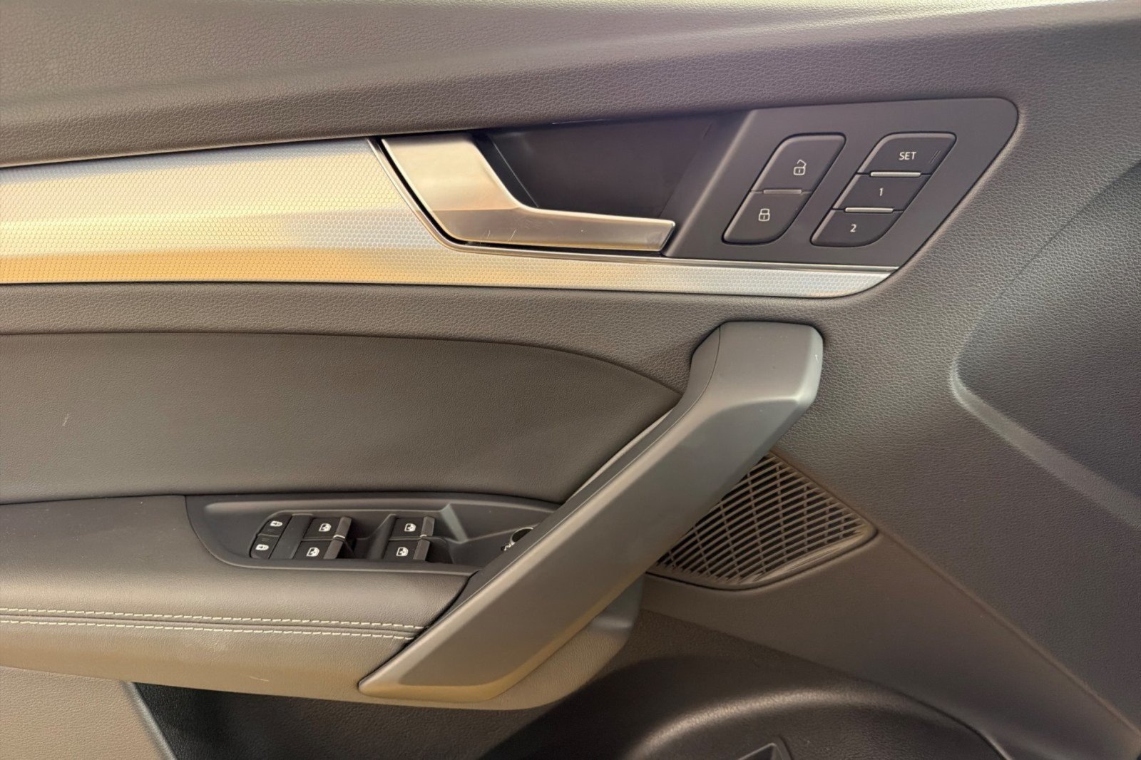 Used 2024 Daytona Gray Pearl Effect Audi S line Premium Plus 45 TFSI quattro image 10