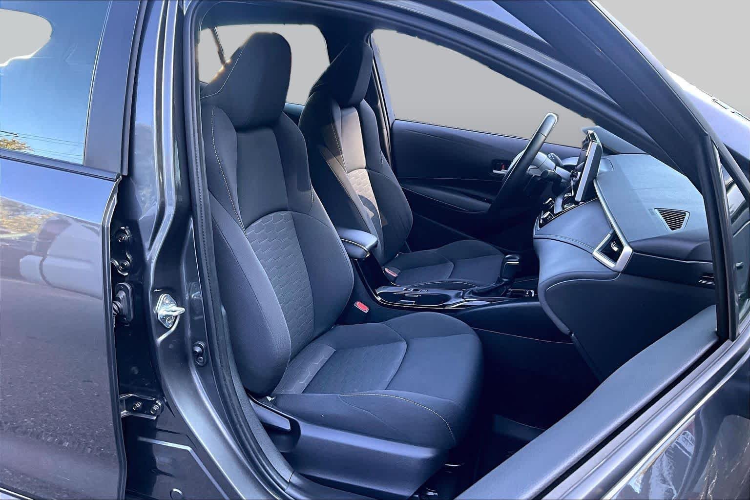 Used 2025 Magnetic Gray Metallic Toyota SE image 8
