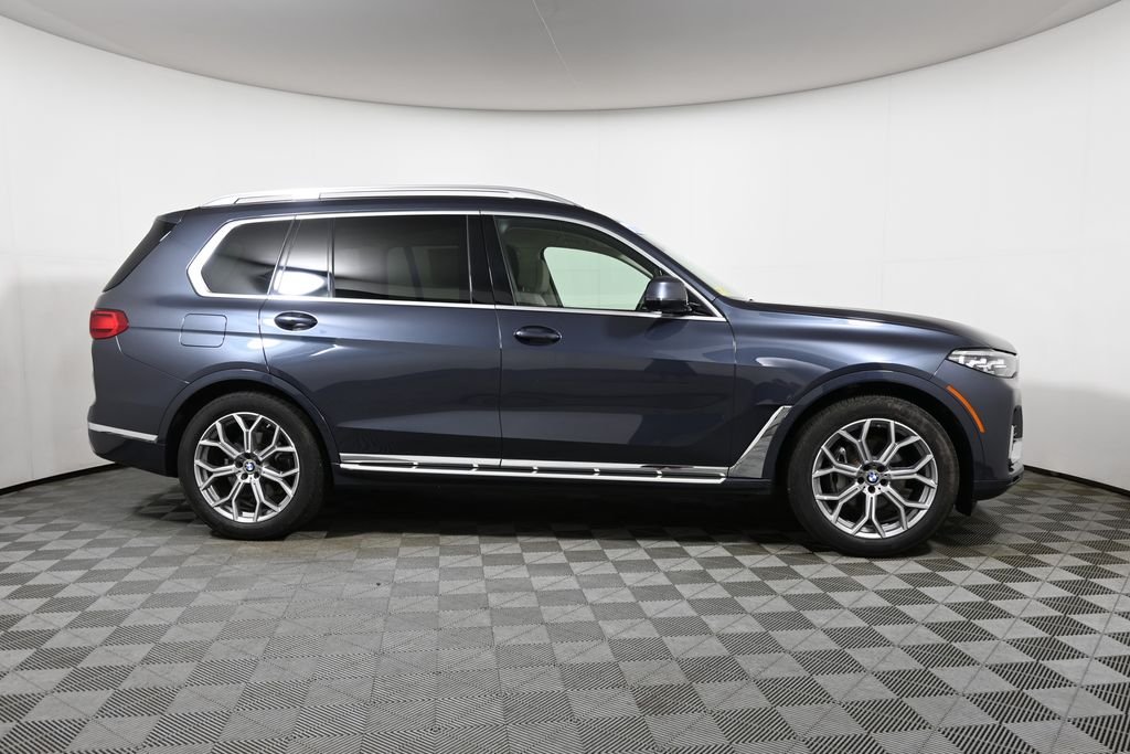Used 2022 Gray Metallic BMW xDrive40i image 8