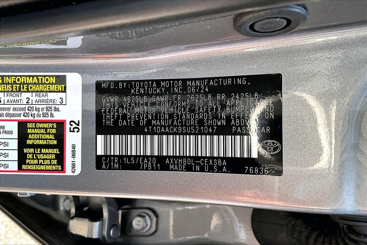 Used 2025 Gray Toyota SE image 16