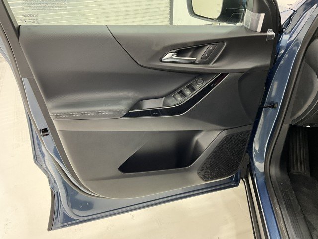 New 2027 Lakeshore Blue Metallic Chevrolet LT image 12