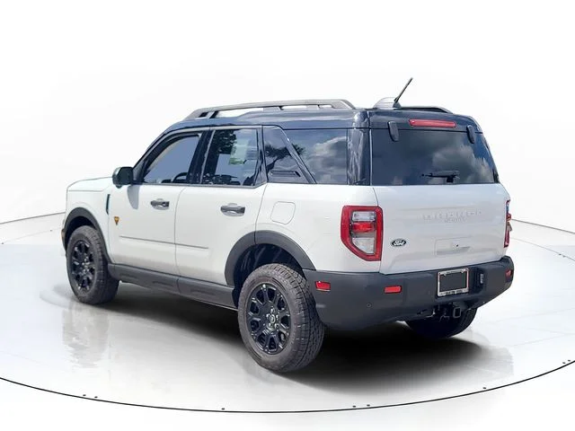 New 2026 Oxford White Ford Badlands image 7