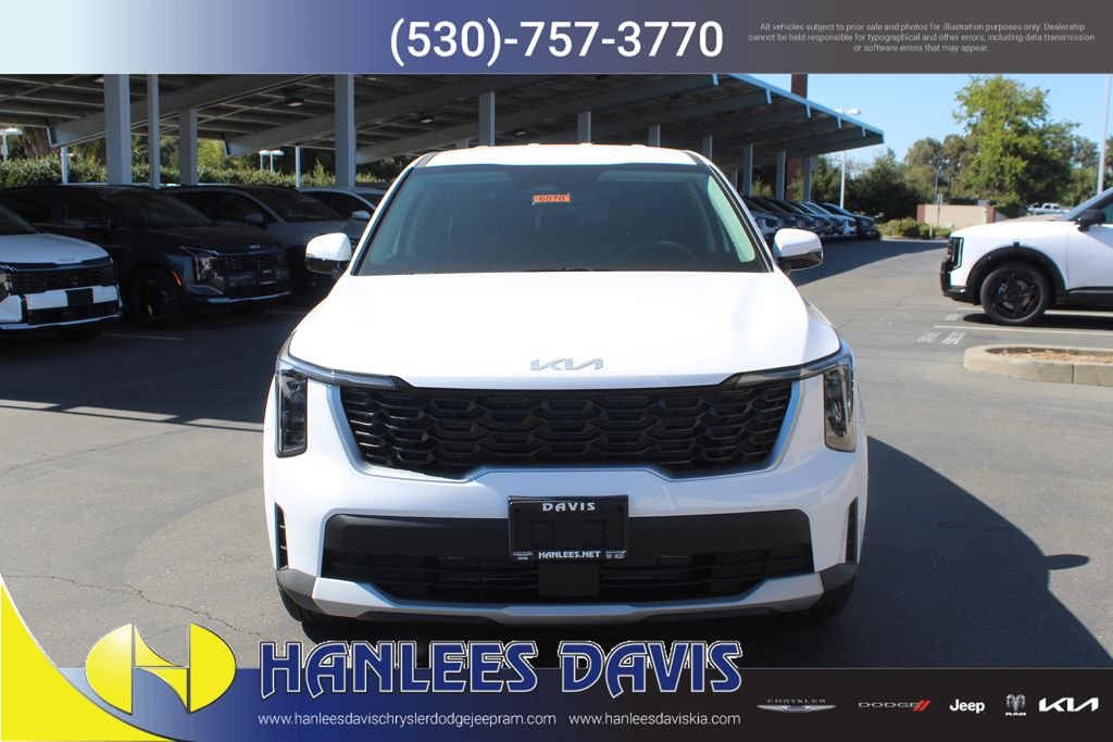 New 2026 Glacial White Pearl Kia LX image 4