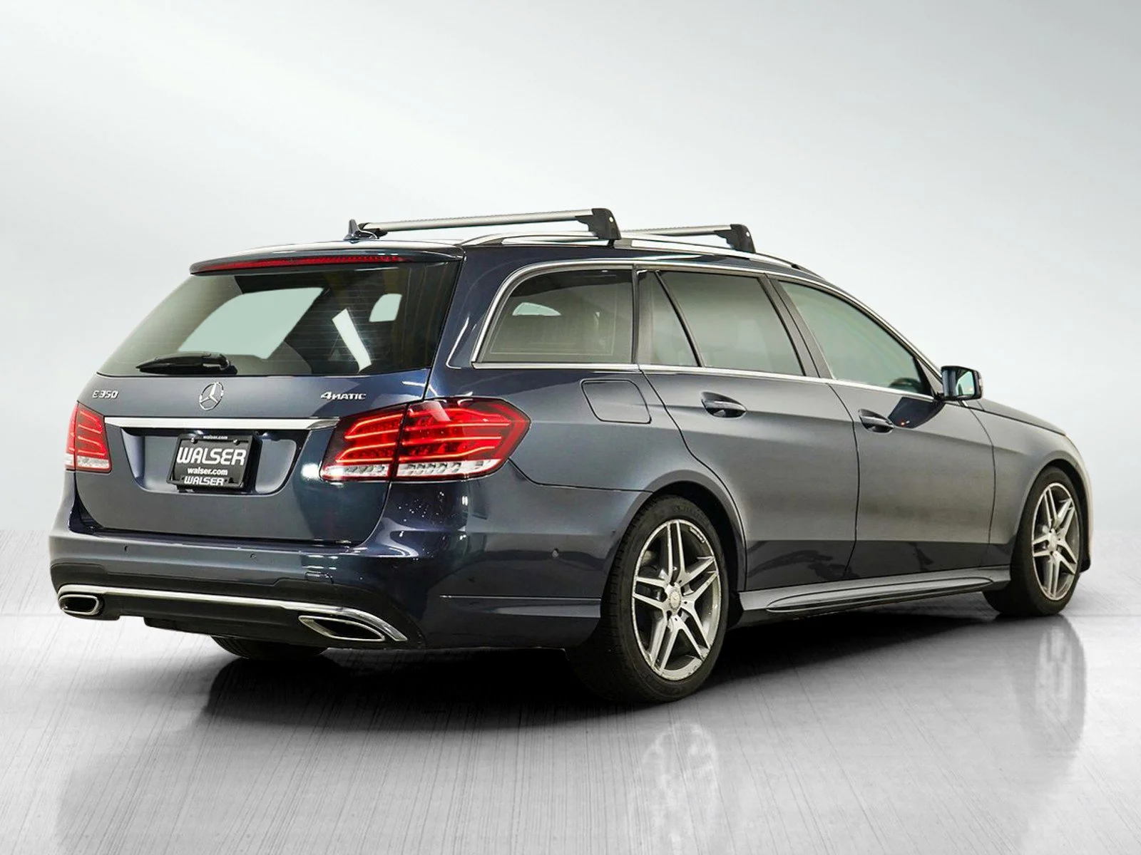 Used 2016 Indigo Blue Metallic Mercedes-Benz 4dr Wgn E 350 Sport 4MATIC® image 6
