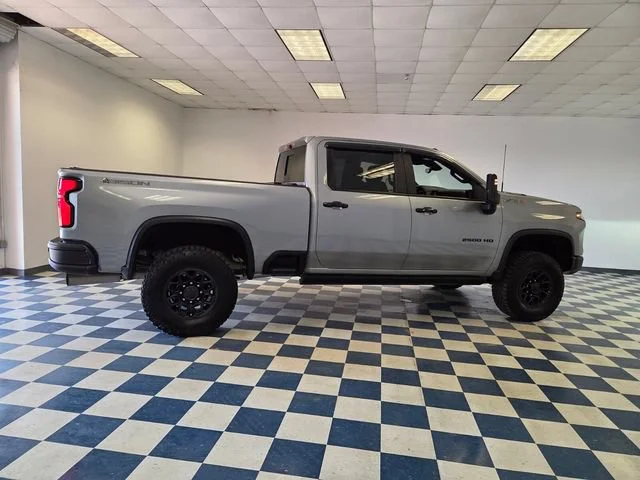Used 2024 Sterling Gray Metallic Chevrolet ZR2 image 9