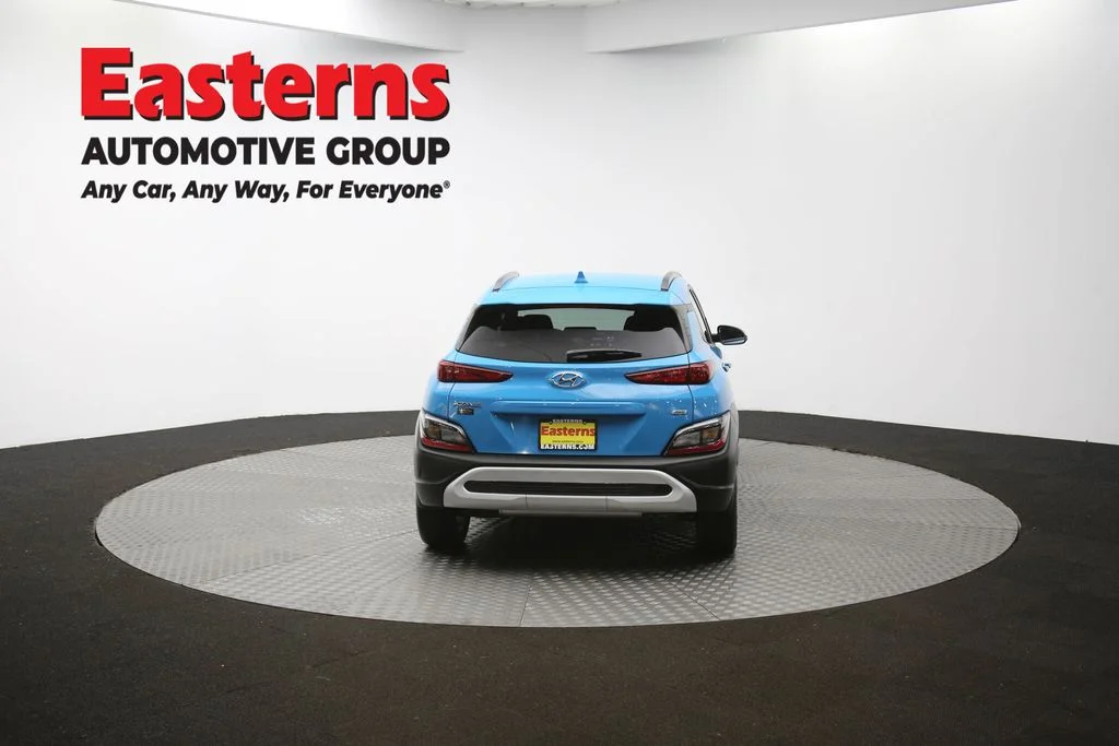 Used 2022 Teal Hyundai SEL image 35