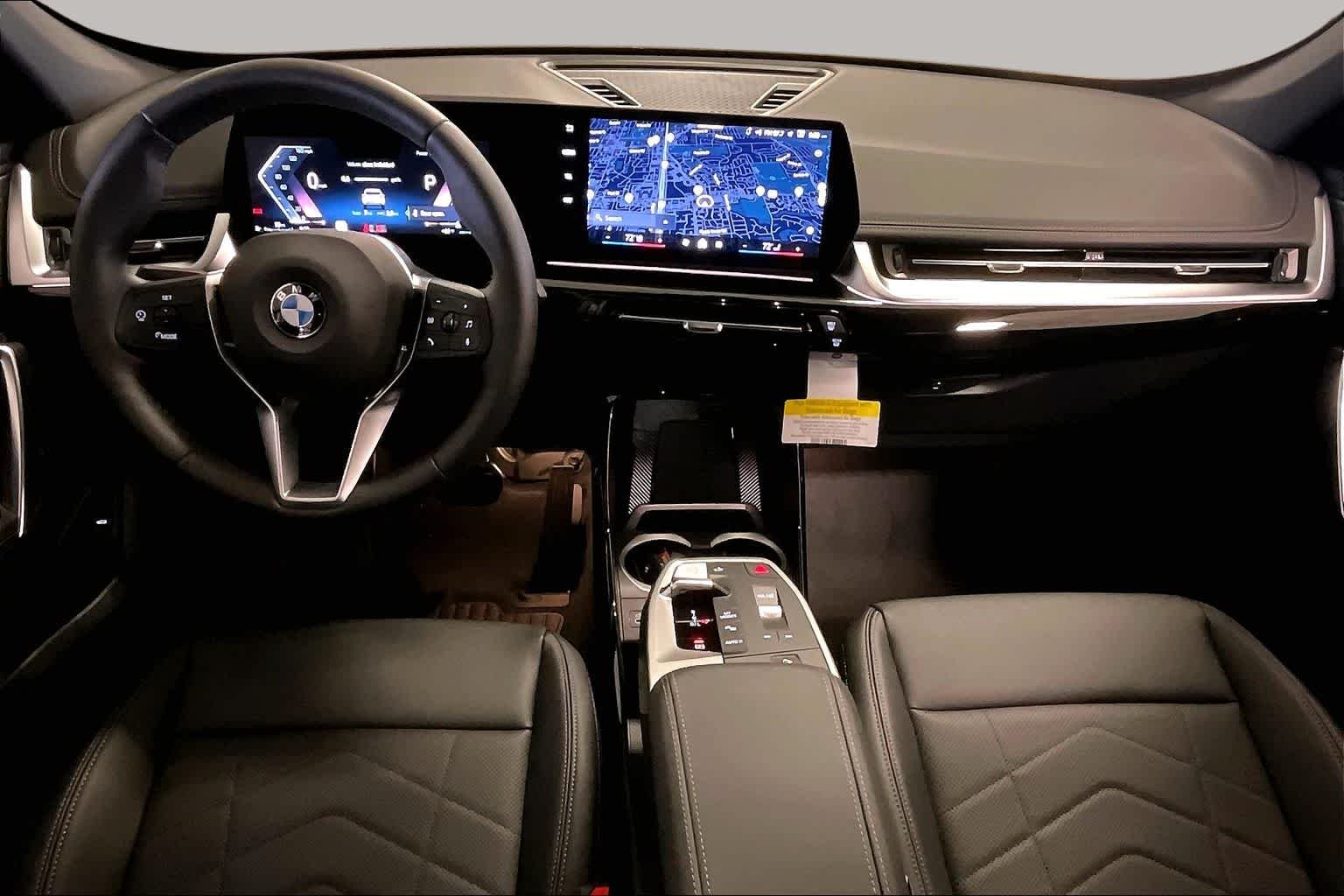 New 2026 Mineral White Metallic BMW xDrive28i image 5