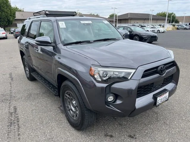 Certified Used 2022 Magnetic Gray Metallic Toyota SR5 Premium image 3