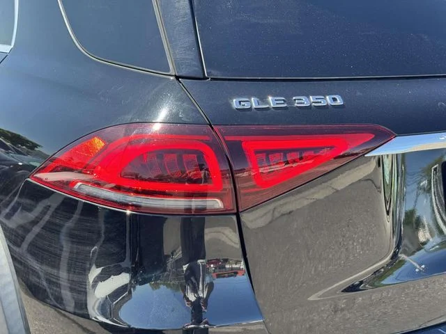 Used 2020 Black Mercedes-Benz GLE 350 image 10