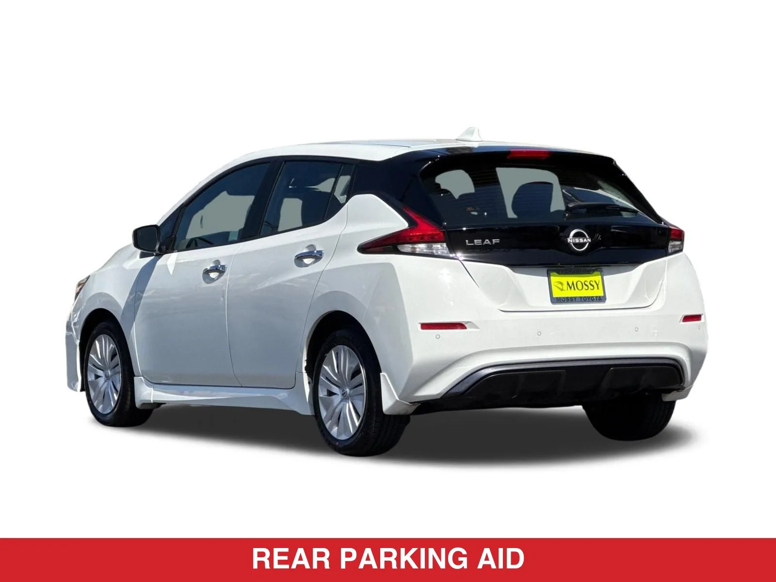 Used 2025 White Nissan S image 7