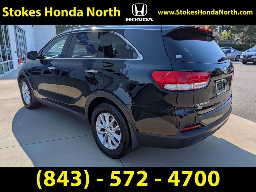 Used 2018 Black Kia LX image 4