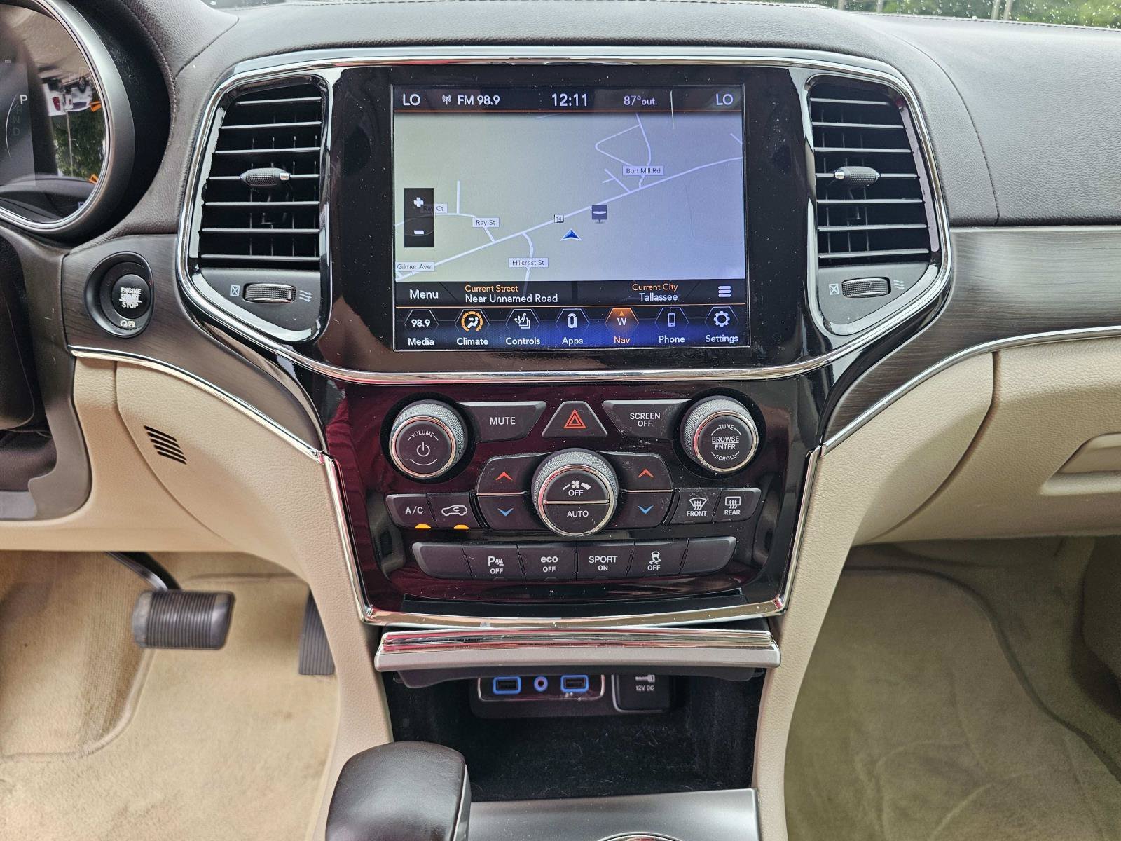 Used 2020 Slate Blue Pearlcoat Jeep Overland image 24