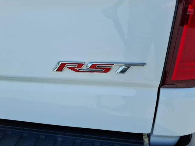 Certified Used 2022 White Chevrolet RST image 12