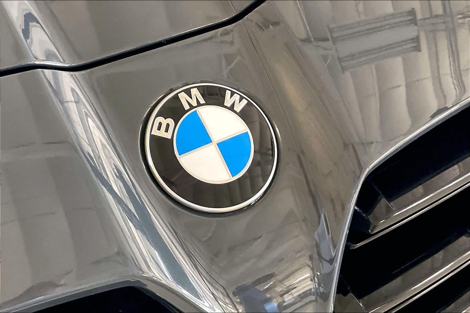 Used 2026 Dravit Grey Metallic BMW Competition xDrive image 30