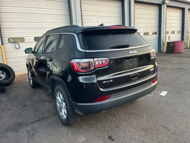 Used 2024 Black Jeep Latitude image 3