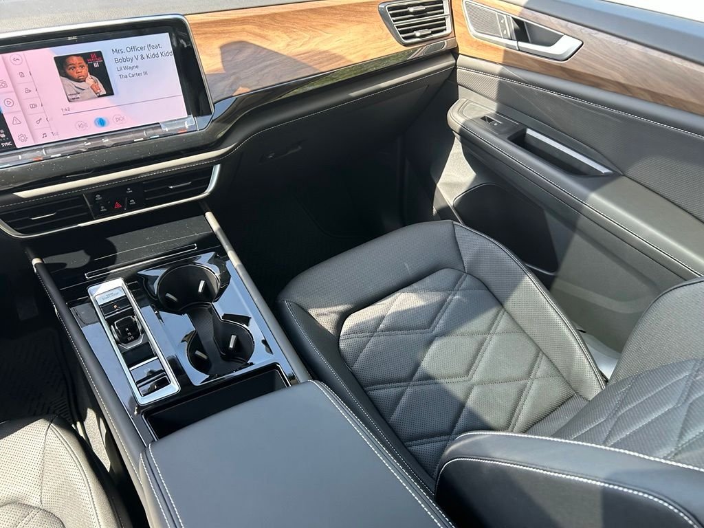 New 2026 Gray Volkswagen SE w/Technology image 10